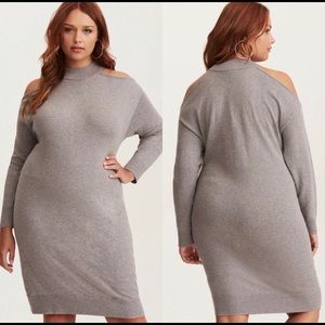 Nwt Torrid high neck cold shoulder dress size 2